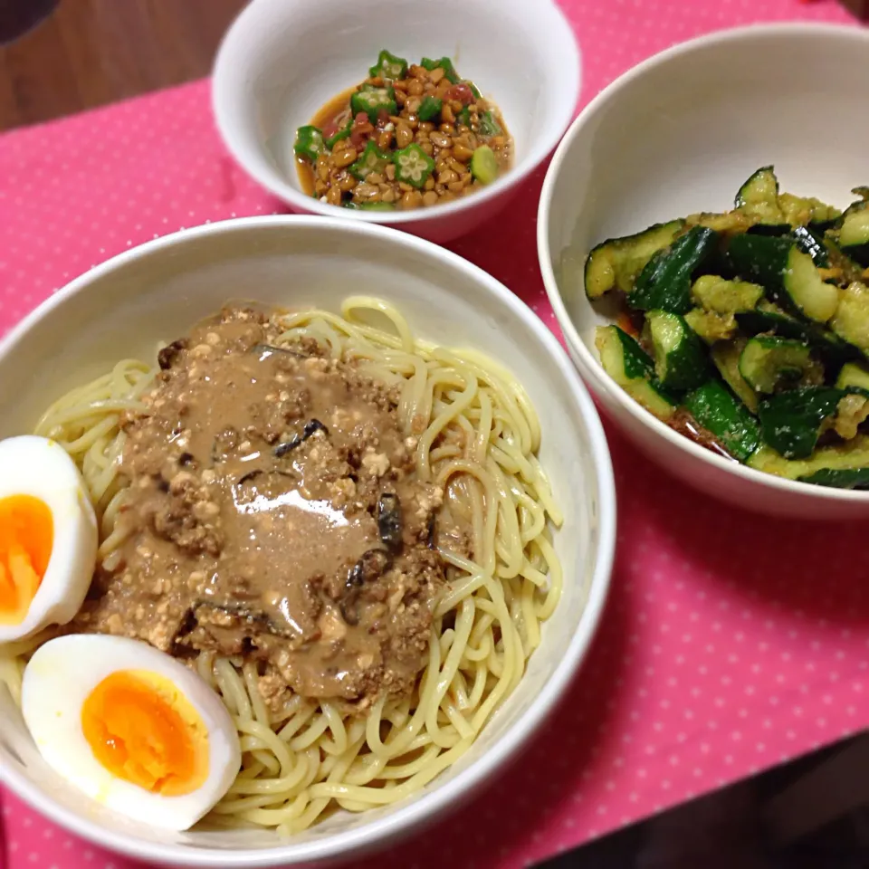 Snapdishの料理写真:ピリ辛豆乳冷やし麺、梅オクラ納豆、やみつきキュウリ|Bet2yさん