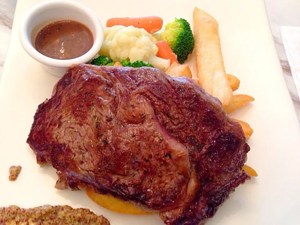 Snapdishの料理写真:Ribeye steak|sgさん