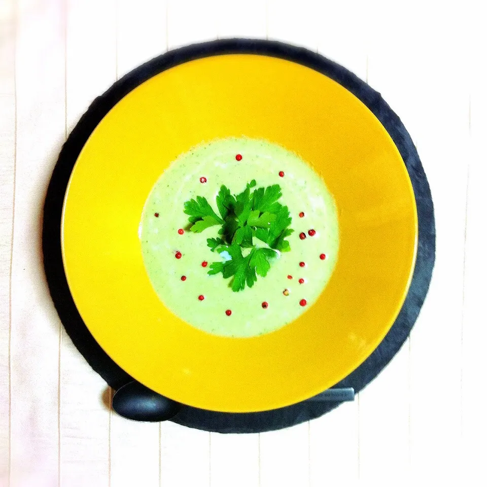 Snapdishの料理写真:Italian Parsley cold potage 🌿|welcomeizumiさん