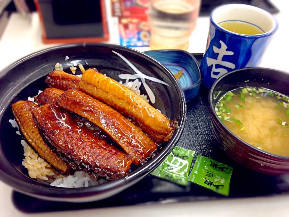 鰻丼|マニラ男さん