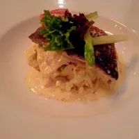 Snapdishの料理写真:I dont remember the name of the food but it' really great.. mashed potato with beef(grilled I think)|Christianti Liviaさん