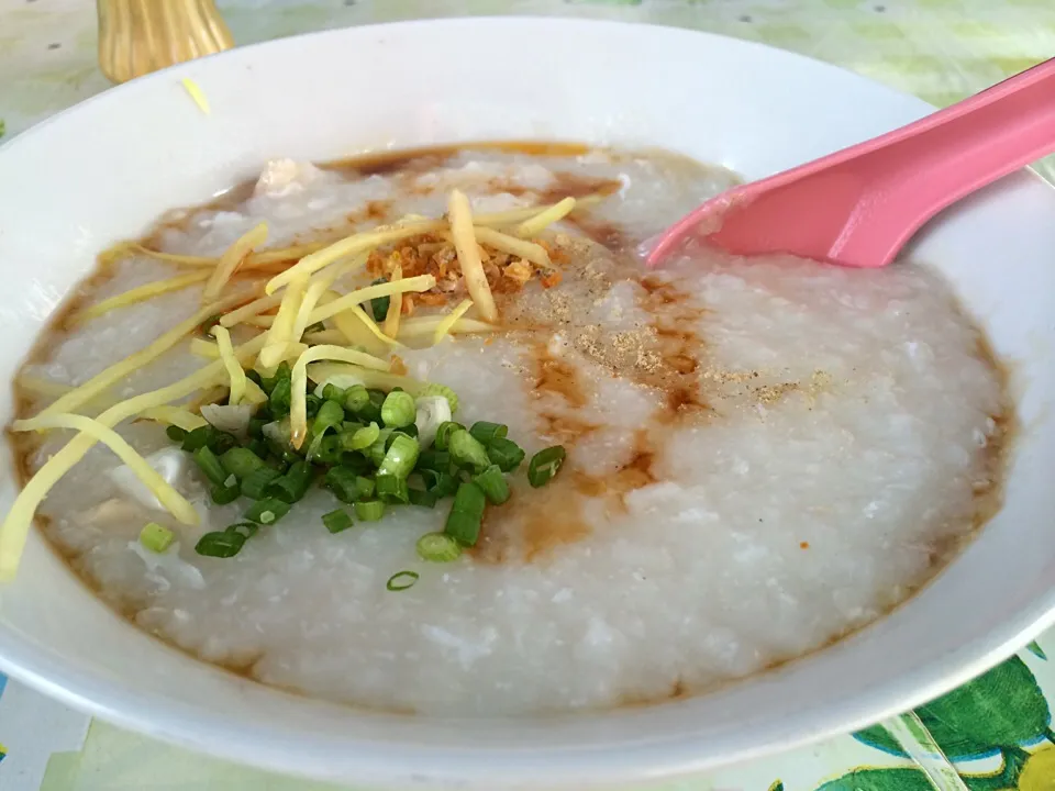 โจ๊กไก่ 鶏肉粥@หาดใหญ่ タイ ハジャイ|akiさん