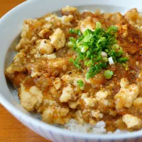 材料費100円 簡単うまうま雷丼💕