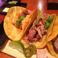 Snapdishの料理写真:Shrimp, Pork and Beef Corn Tacos