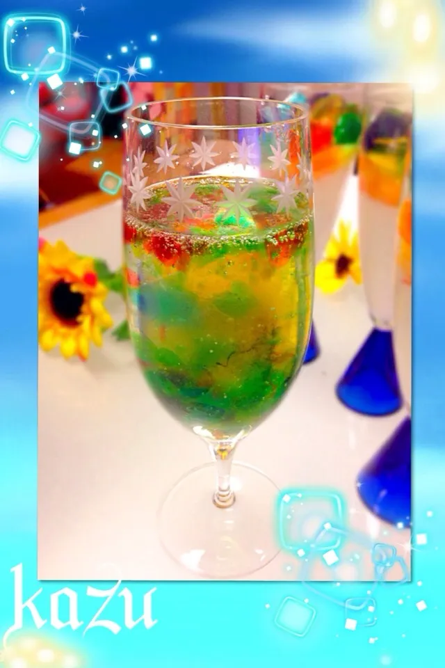 Snapdishの料理写真:七色ゼリー入り、ゼリーポンチ🌈|kazu★さん