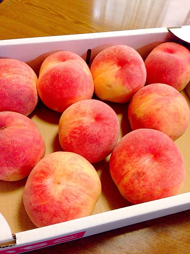 山梨産のモモ〜♡|kazumiさん