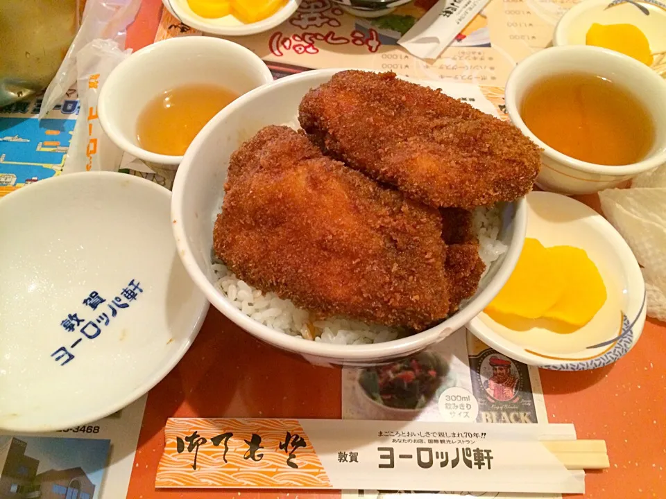 ソースかつ丼|ひぃちゃんさん