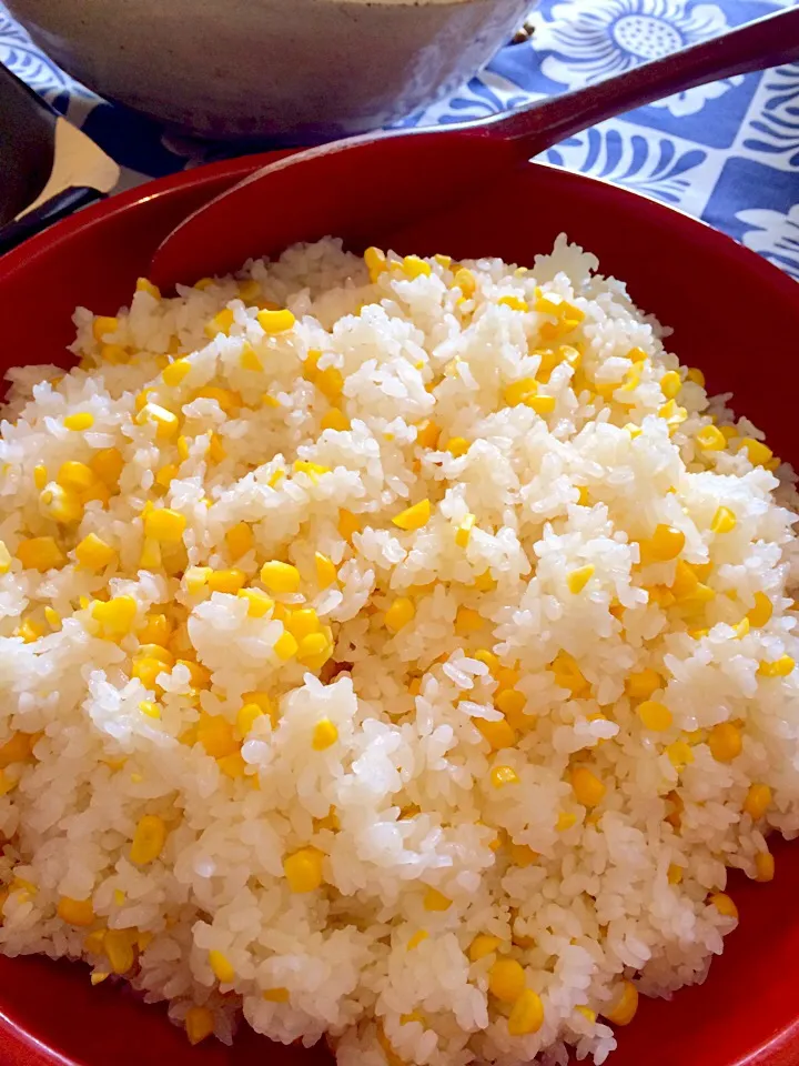 🌽とうもろこし🌽ご飯|ともこさん