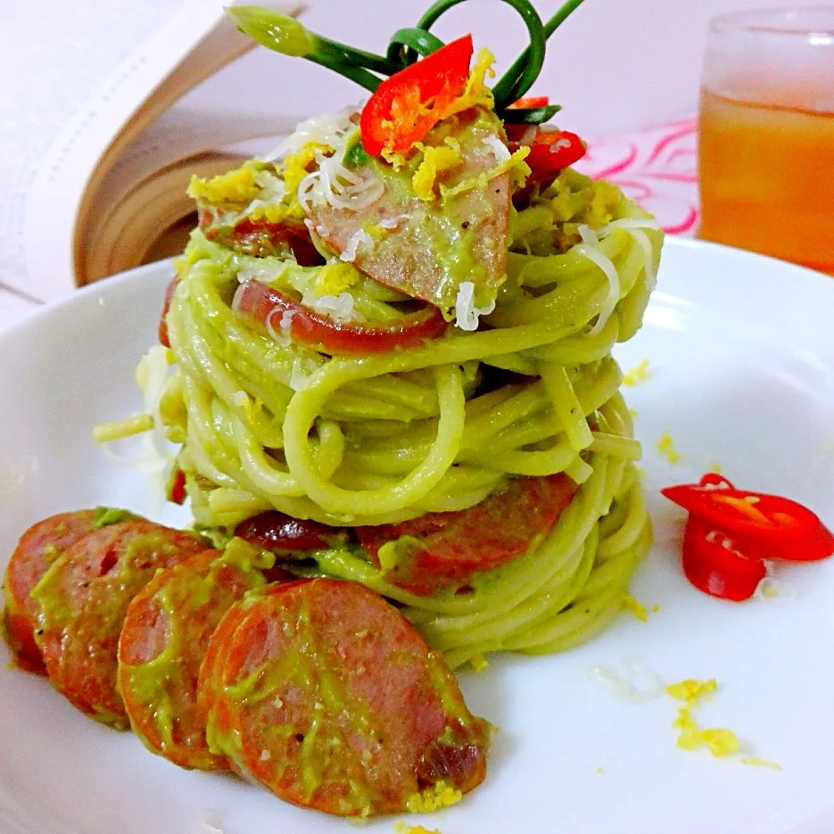 Lemon Avocado Spaghetti with Turkey Sausage|Mich Liowさん