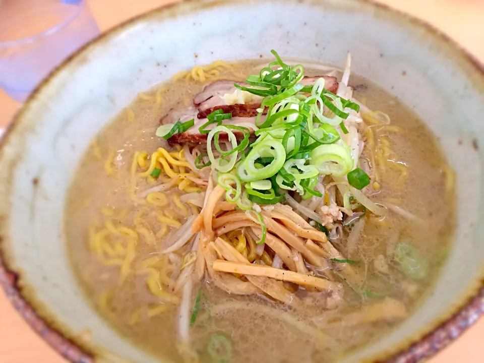 "彩未の味噌ラーメン"若干味落ちてたけど、やっぱり美味しかった♡|muさん