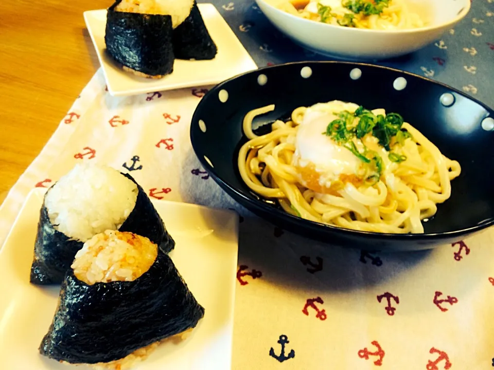 Snapdishの料理写真:＊すだちおろしうどんとおにぎりのランチ＊|ちょこあや＊*さん