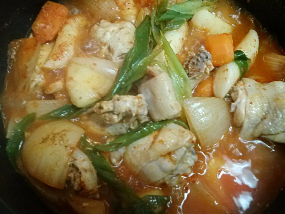 Snapdishの料理写真:#닭도리탕 #spicychickenstew|Hyeryeon Kimさん