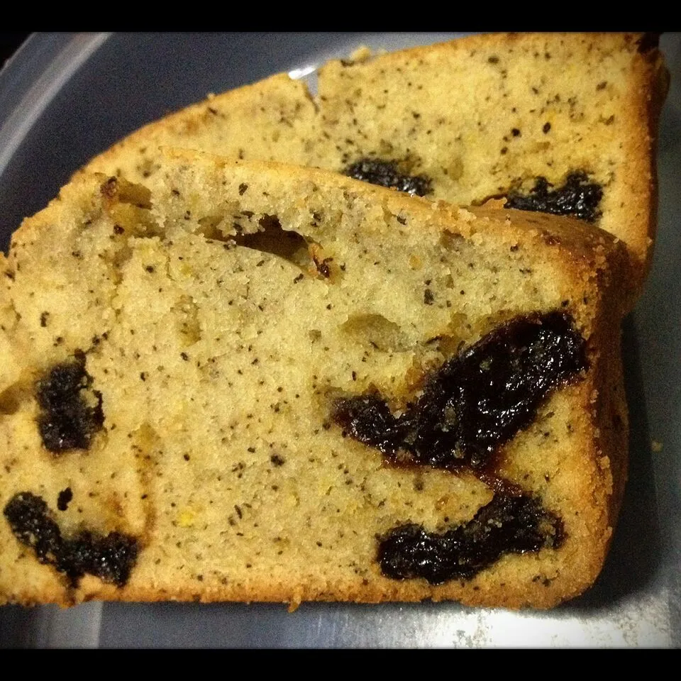 earlgrey tea loaf cake with prunes

#earlgrey #cake #prunes #bake|dotdotdotx2さん