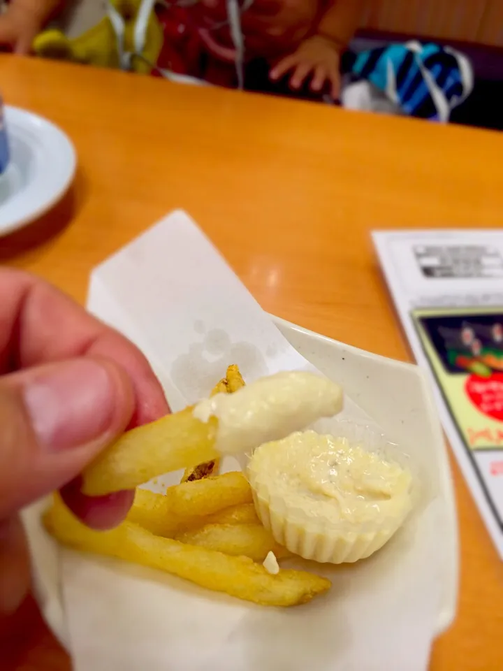 新たなハマりもの。フライドポテトと西洋わさび。|tsuyoshiさん