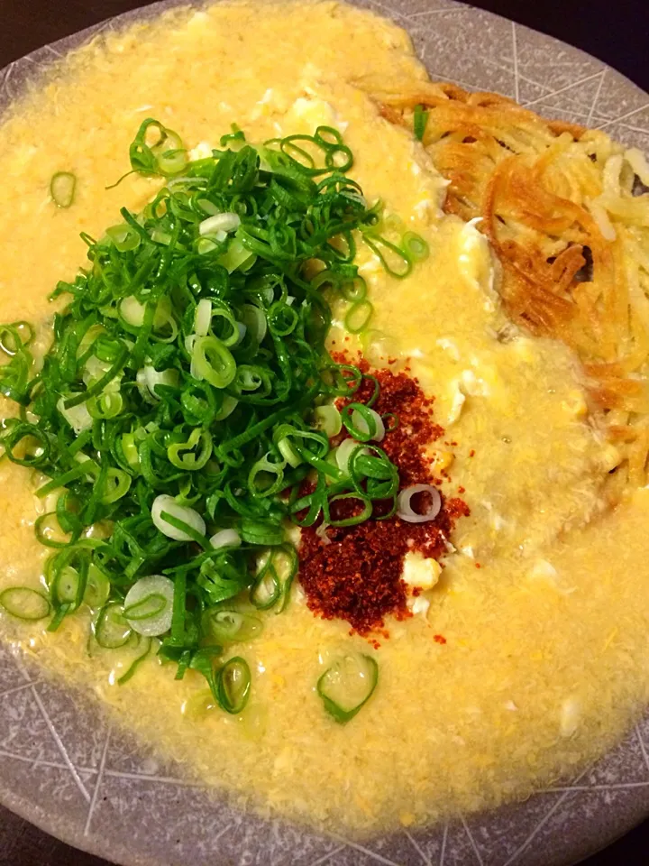 鍋のシメ  あんかけ揚げ焼きうどん|ユーリーさん