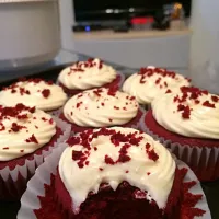 Snapdishの料理写真:Red Velvet Cupcake|Nutcha Namngoenさん