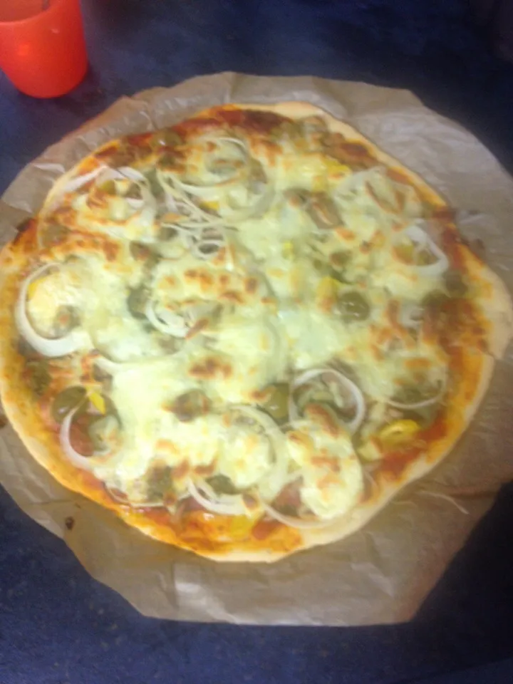 Home made pizza with tuna|saida hashiさん