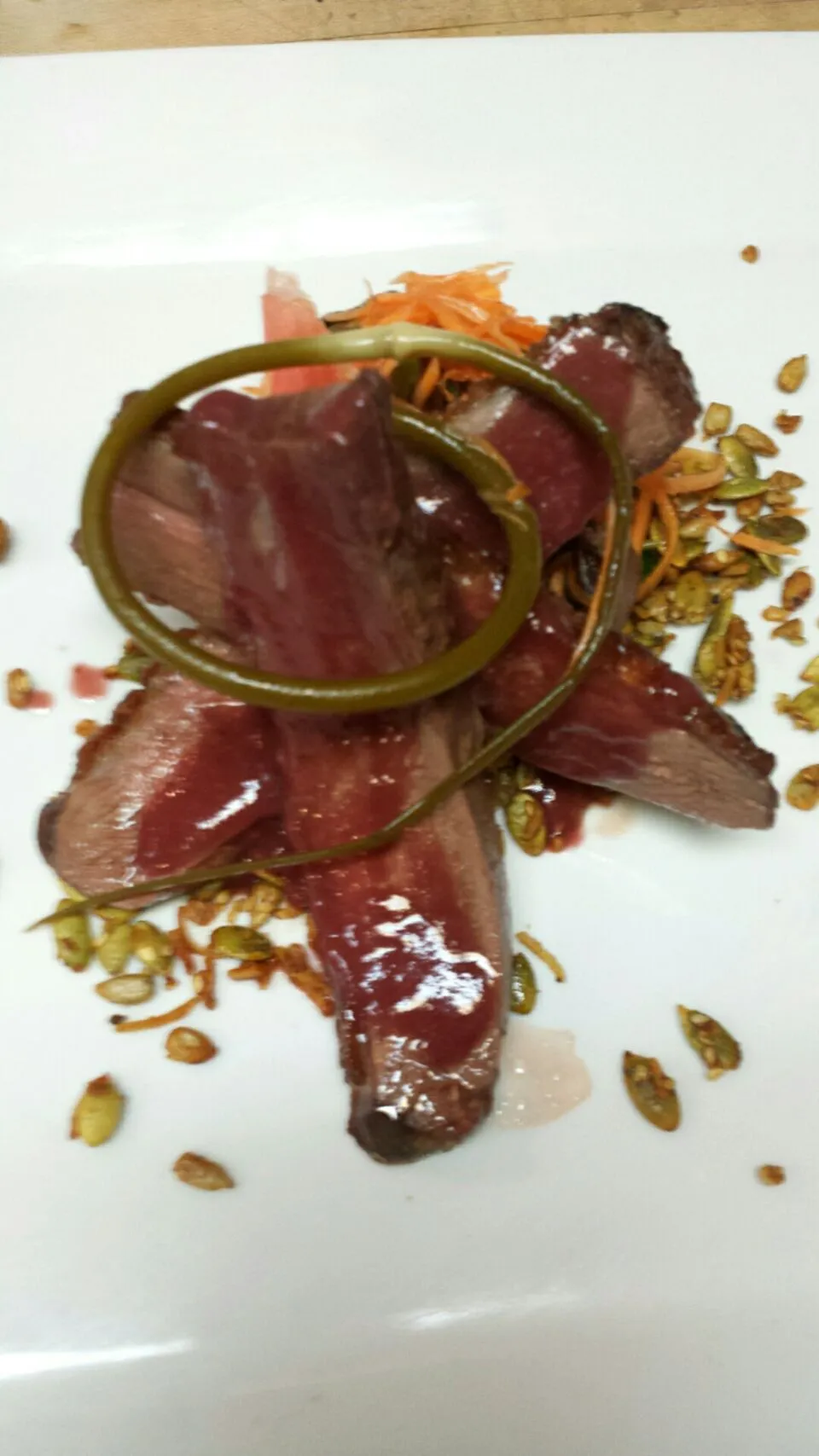 #duck #savorygranola #carrot #pickledraddish #garlicsprout #cherrysause|dyeoniceさん