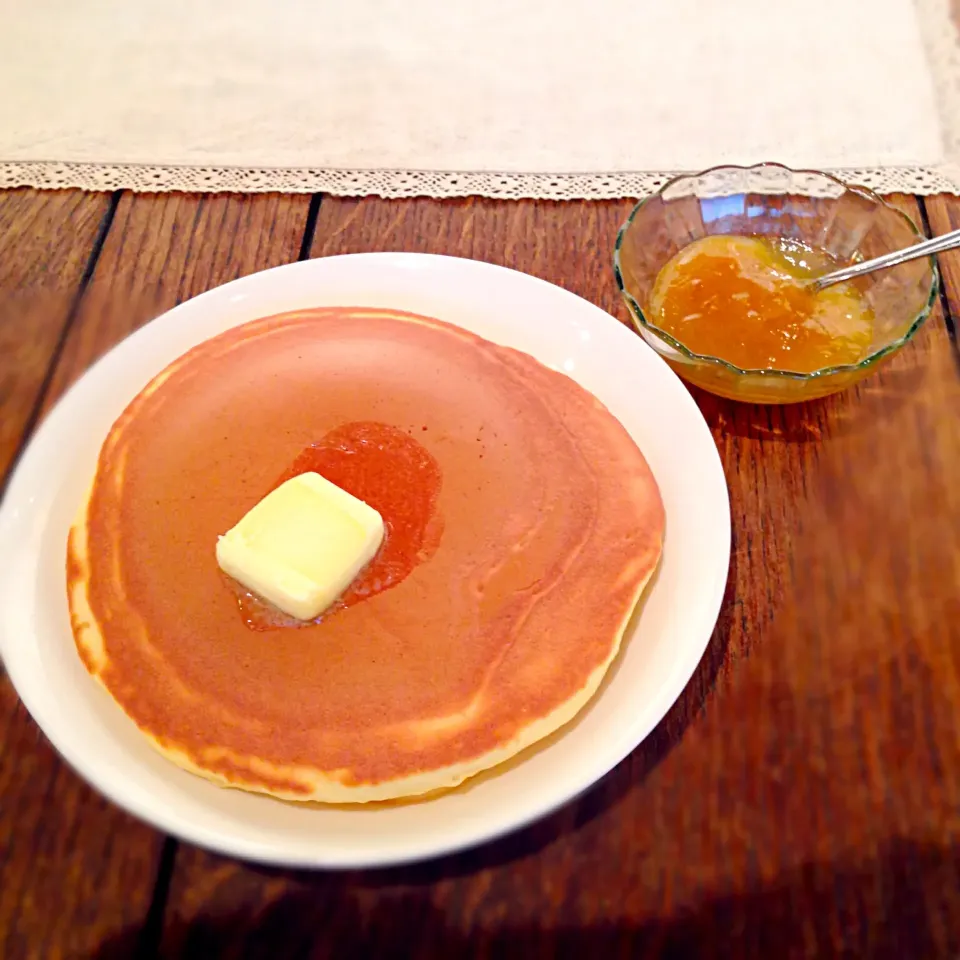 ホットケーキ、りんごジャム添え|めりさん