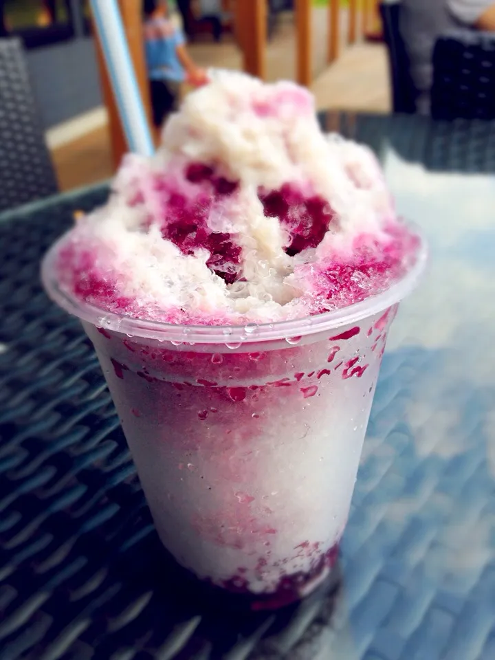 Shaved ice taste of the grape|さおさん