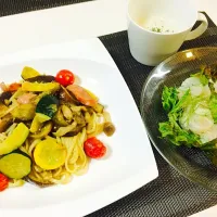 Snapdishの料理写真:オイルパスタ|mimilymiiさん