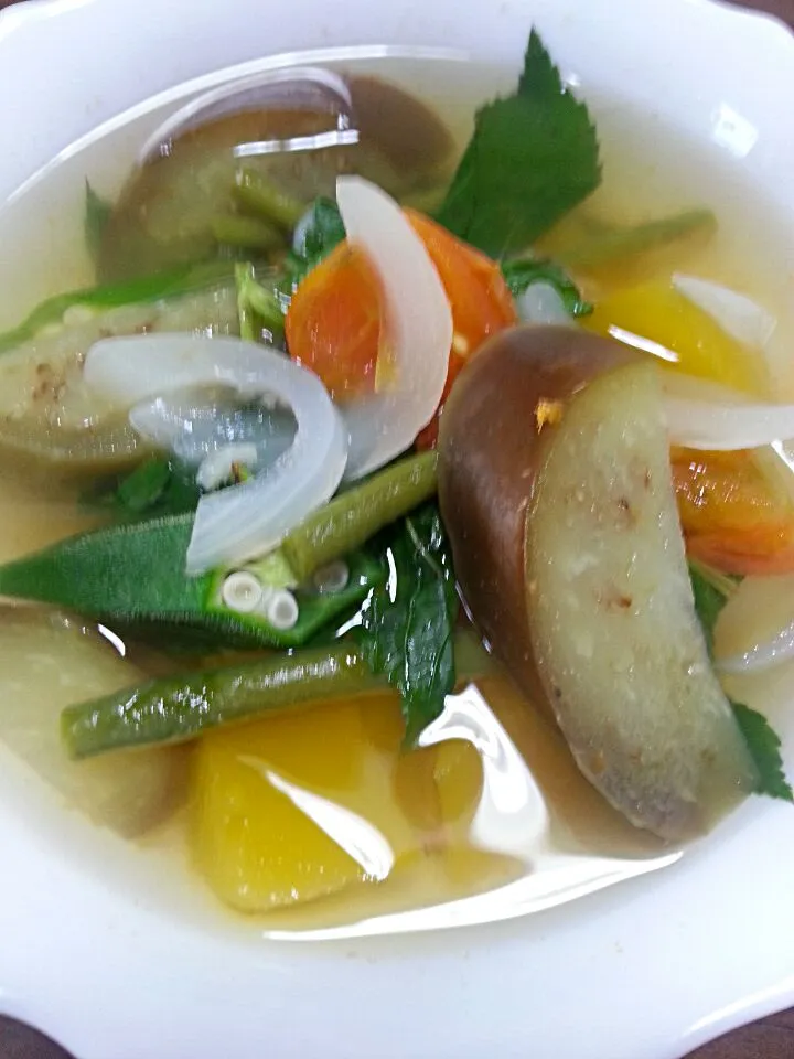 色々な野菜スープ フィリピン料理#vegetables soup Philippine cuisine|Miki Jorierose Obispoさん