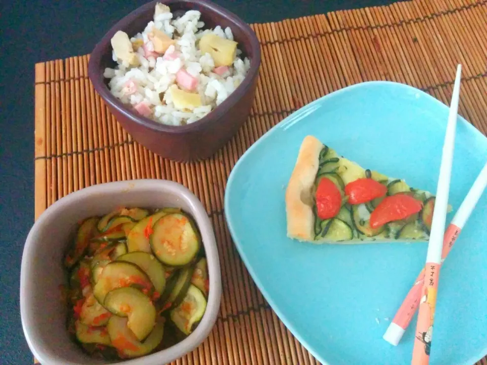 Snapdishの料理写真:rice salad / zucchini "in umido" / zucchini, scamorza and cherry tomatoes' tart|Irene Chiocchiaさん