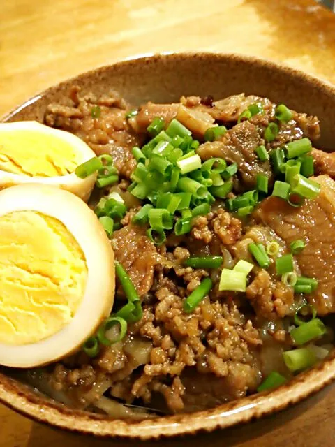 魯肉飯(ルーローファン)～煮込み豚肉かけご飯～|徳之島トトロンヌさん