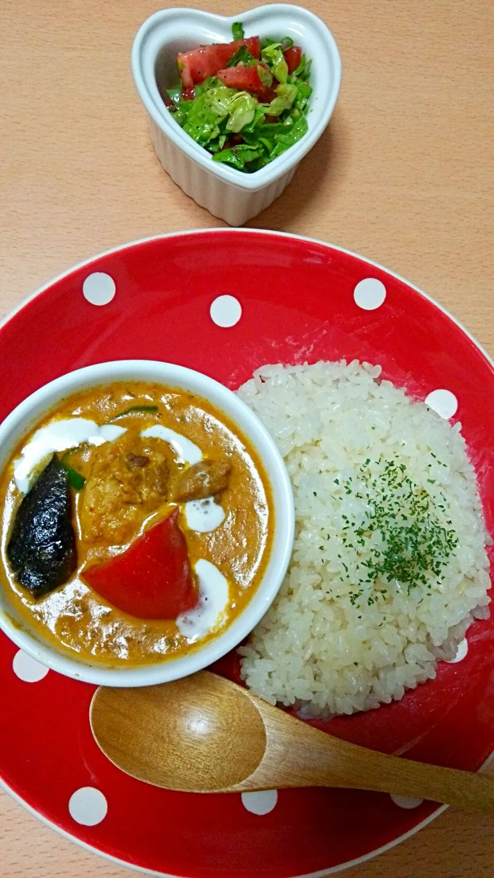 Snapdishの料理写真:ミートソースでバターチキンカレー|あやさん