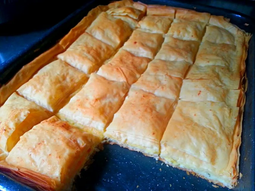 Tiropita (cheese pie - feta w/bechamel and mint in phyllo pastry)|S Theoさん