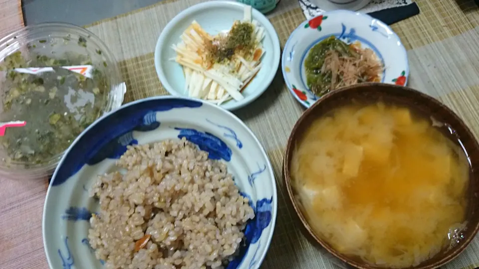 山芋＆めかぶ＆豆腐の味噌汁|まぐろさん