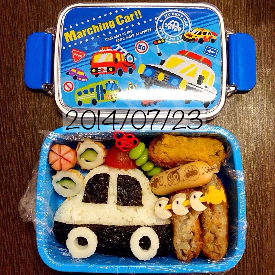 ヘリを食べようとするパックマンを追いかけるパトカー弁当(´ ω。 `)笑|ふくろう女子さん