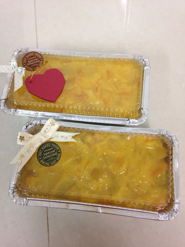 Snapdishの料理写真:Marmalade yoghurt cake|Sweetaddictsさん