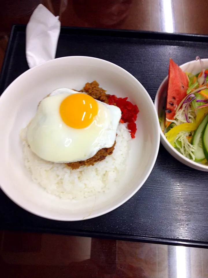 ドライカレー 昨夜の晩ごはん|あくびさん