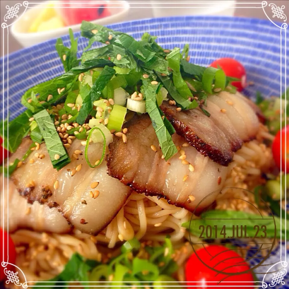 とみくみさんの 油そば風素麺 をくみさん風に作ってみた(´,,•з•,,`)|佐倉さん