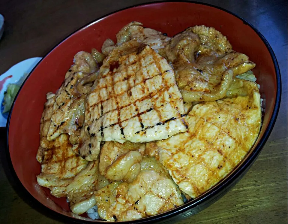 Snapdishの料理写真:帯広豚丼|Takeshi  Nasuさん