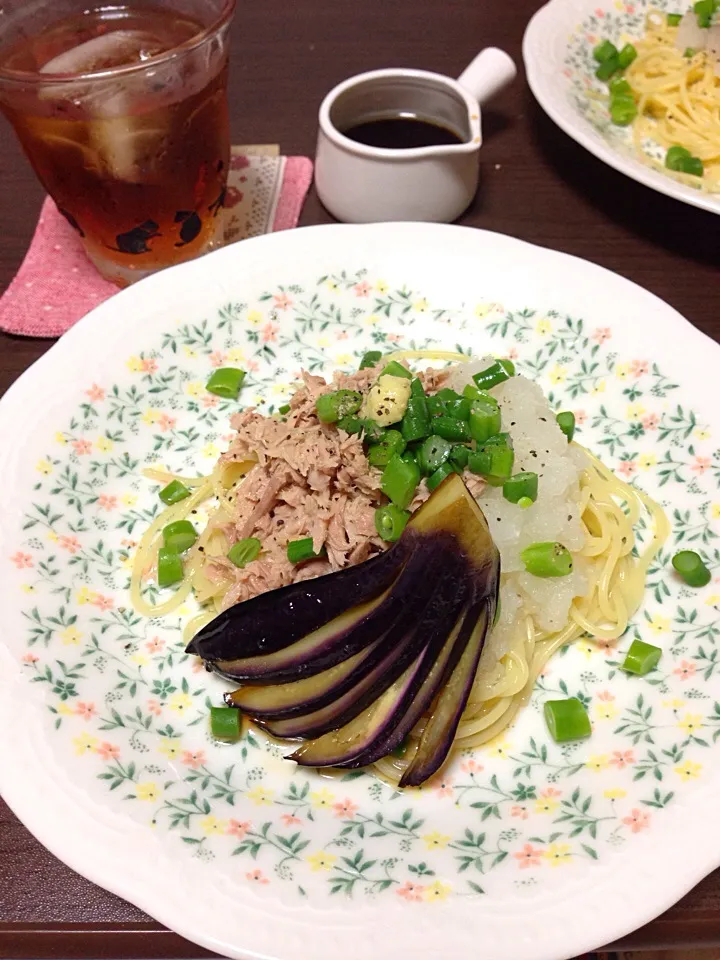 Snapdishの料理写真:暑いからおろしツナパスタ茄子付き💕|こんこんさん