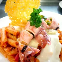 Snapdishの料理写真:Stuffed squid in Penne|Haze Chuaさん