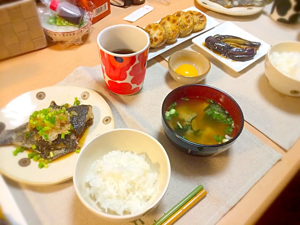 Snapdishの料理写真:和食♡カレイの唐揚げ~レンコンのはさみ焼き~茄子の揚げ浸し..揚げてばっか*\(^o^)/*|まなちゃさん