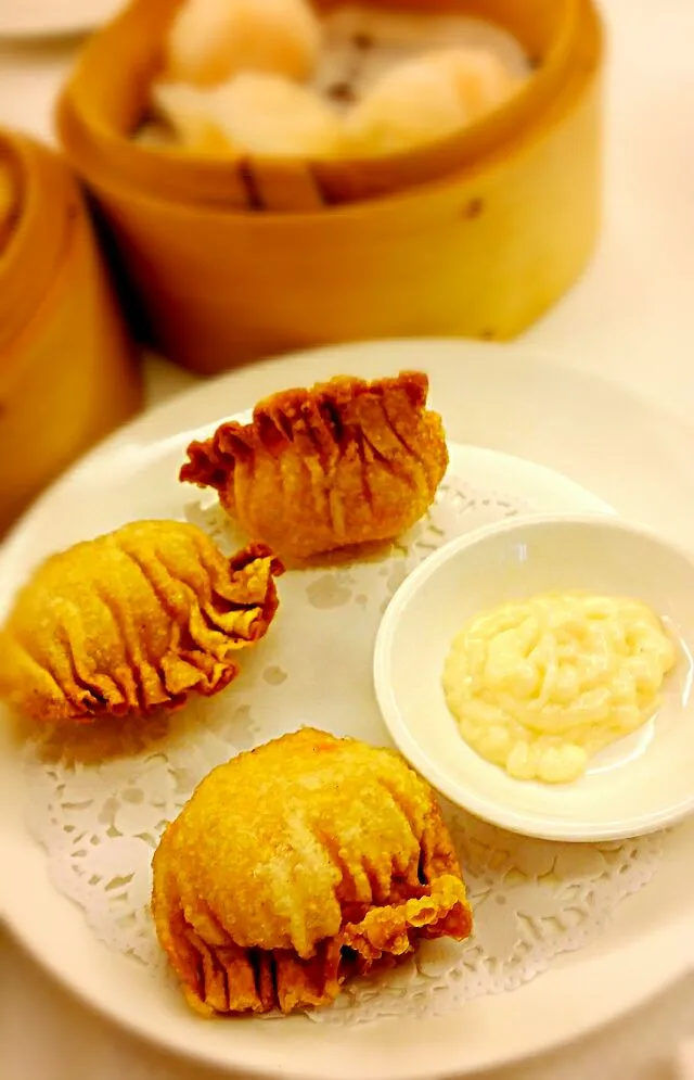 fried prawn dumpling... #dimsum|princessjoさん