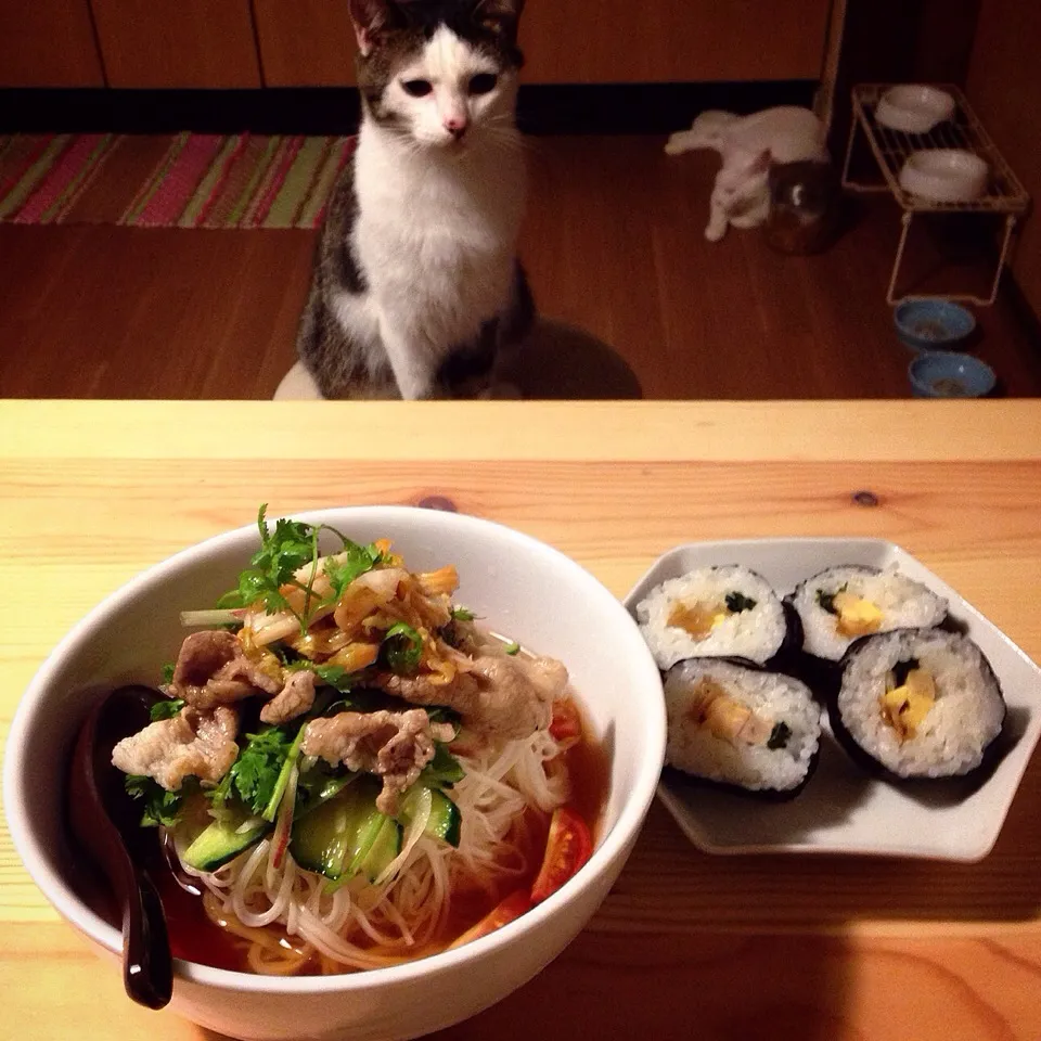 素麺で豚しゃぶキムチの冷麺風。|naouさん