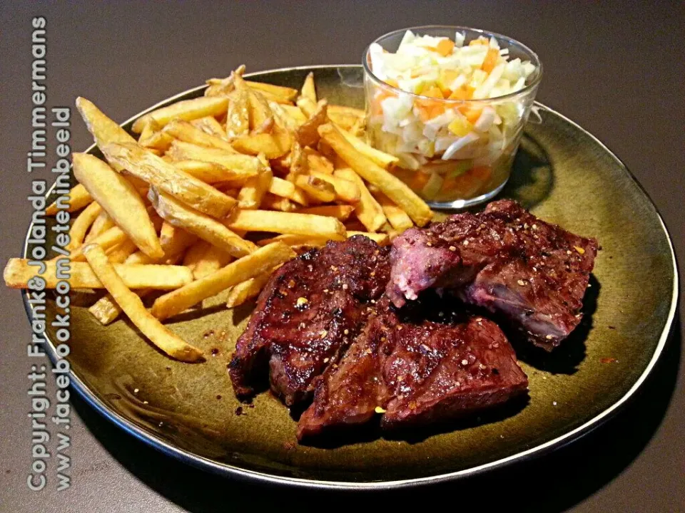 Beef with handcut fries|Frank&Jolanda - Eteninbeeldさん