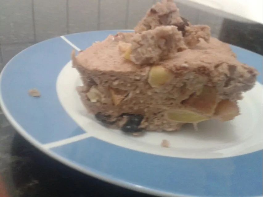 Snapdishの料理写真:22/07/2014 - lanche da tarde

fatia de bolo proteico de maçã, canela e uva passa|Gabriela Baptistaさん