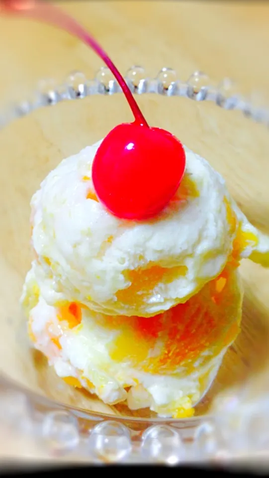 Pineapple and orange icecream|Laarni Nabongさん