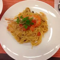 Snapdishの料理写真:Ise Ebi pasta|Yuan Sottoさん