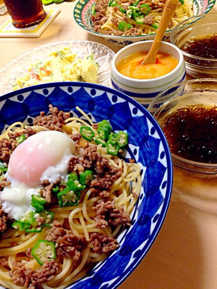 納豆とオクラとピリ辛挽肉のパスタ|林愛さん