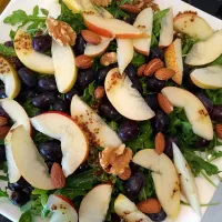 Pear, grape and nut salad