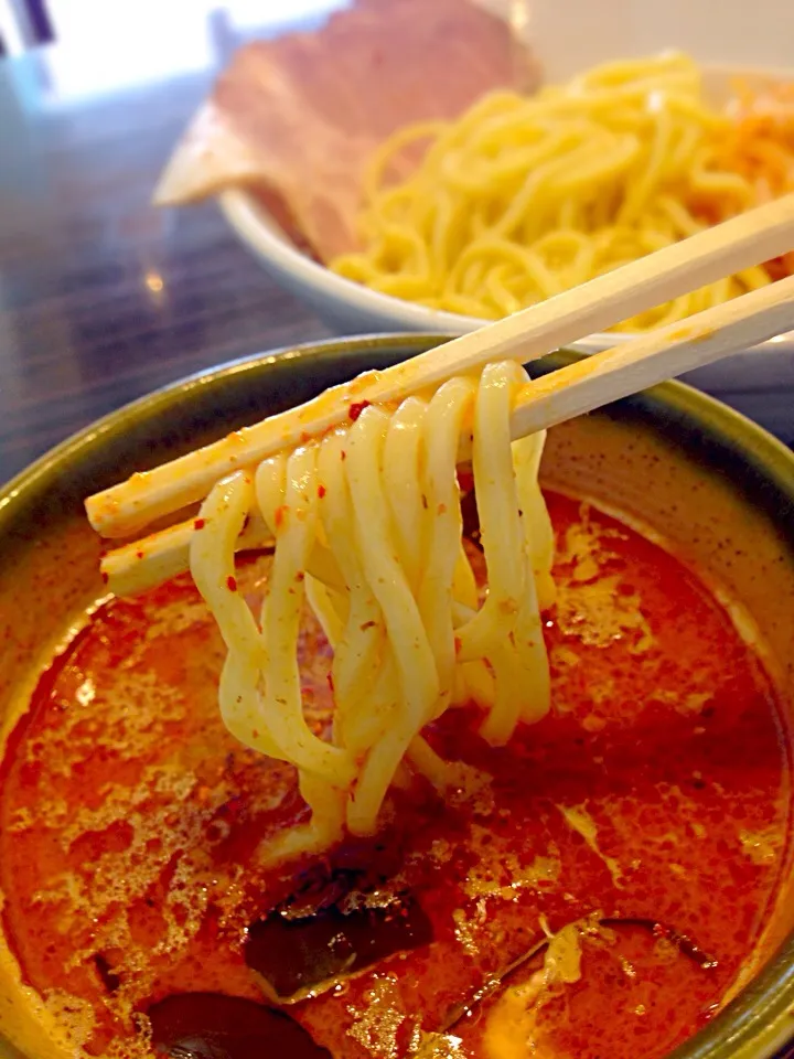 ＠しゃんがりら『極太濁流トムヤムつけ麺・中盛・激辛！(⌒▽⌒)』|TETSU♪😋さん