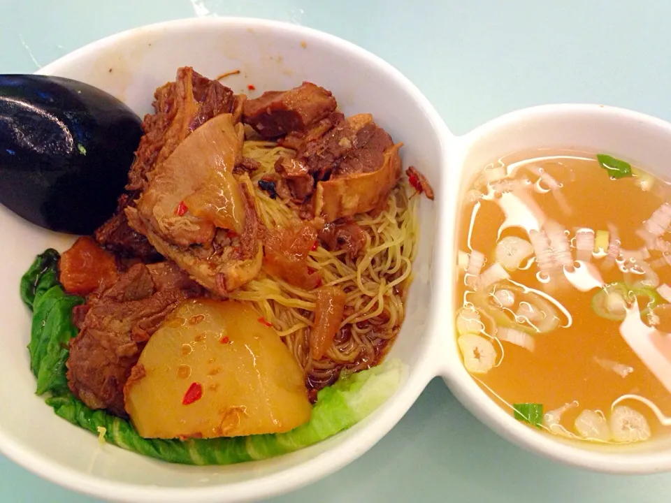 Beef brisket noodle|Carol Yewさん