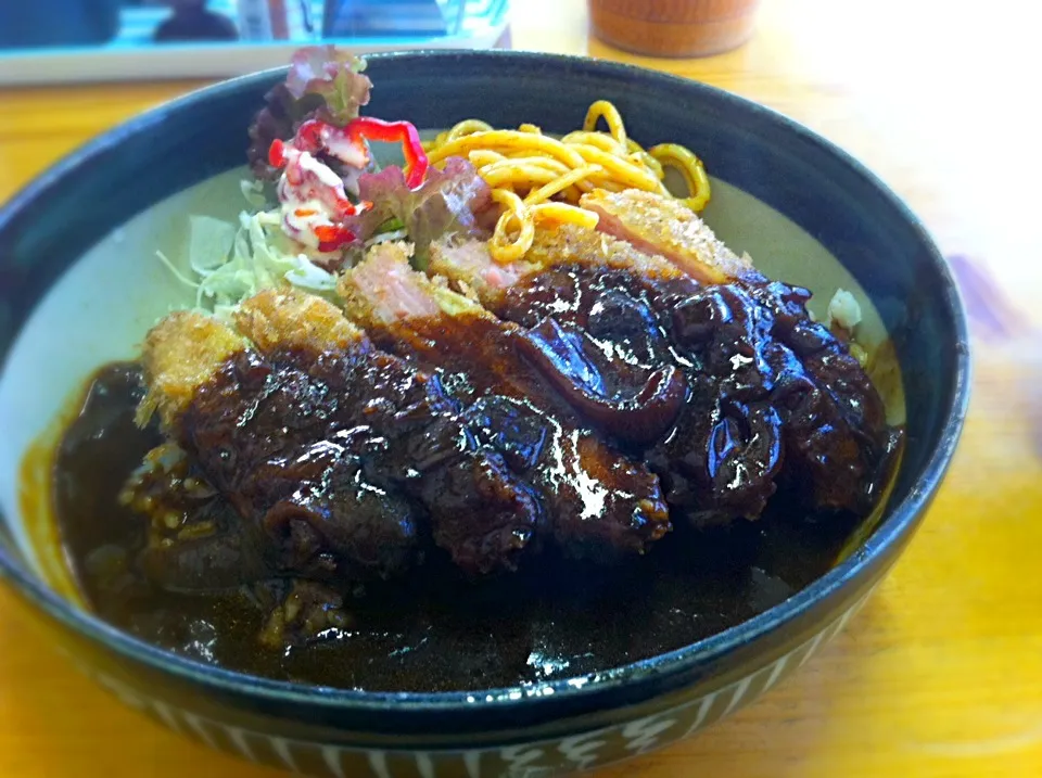 ミルフィーユハムカツとデミグラスソースのコラボ！ウインブル丼(^-^)/|naokiさん